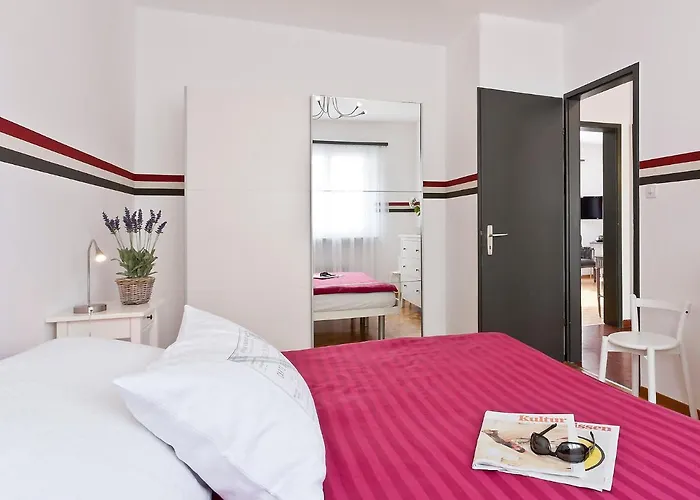 Suite-15 By Interhome Apartmán